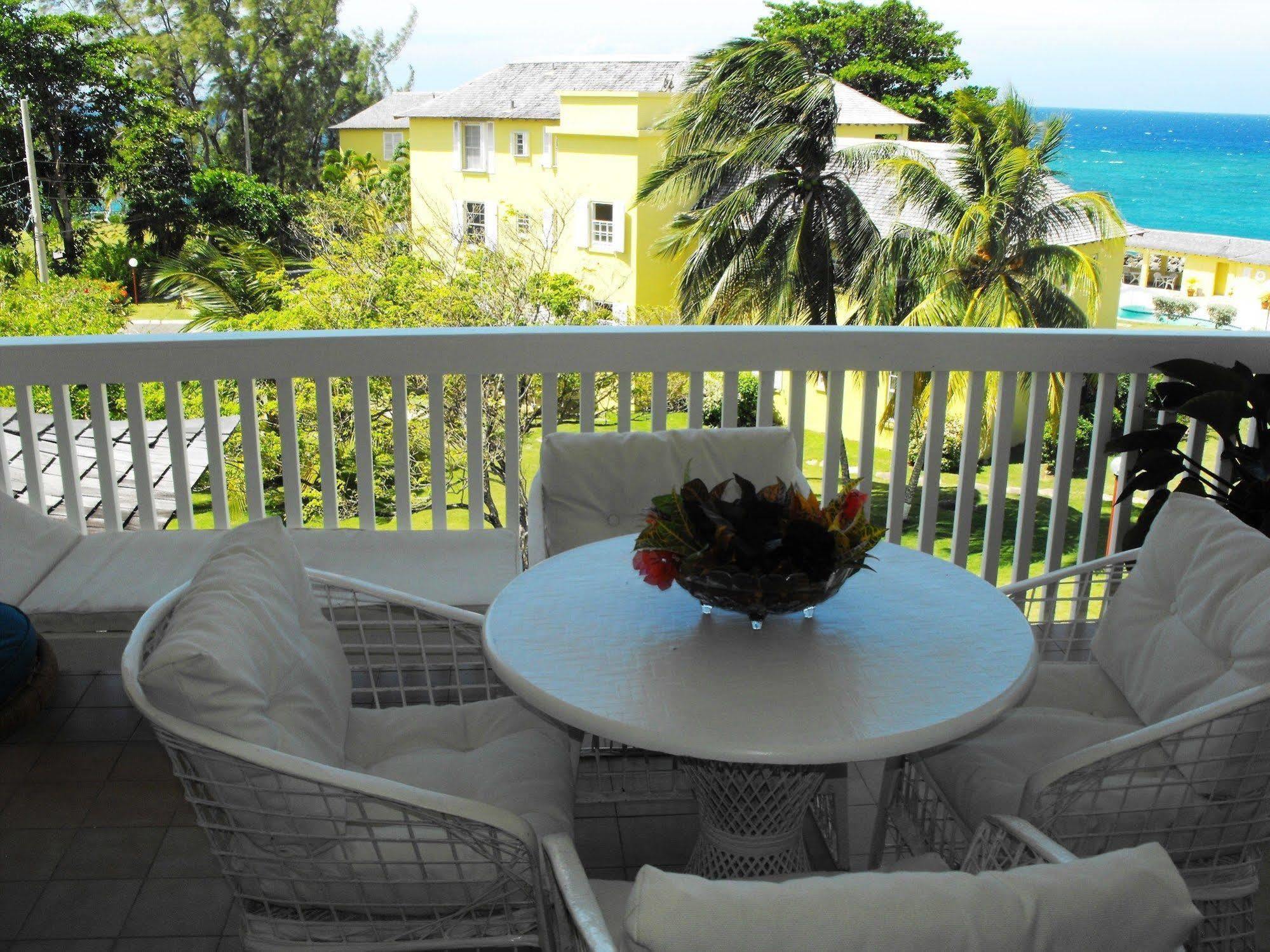 Sea Palms Resort Ocho Rios Exterior photo